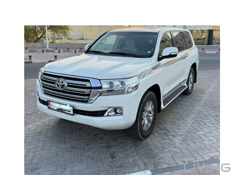 land cruiser GXR V6
